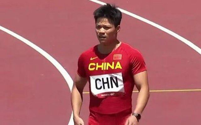 成年人久久久